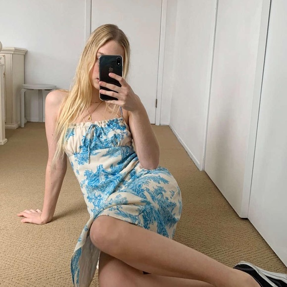 Urban Outfitters April Tie Back Mid Dress Small NWT - Picture 2 of 9